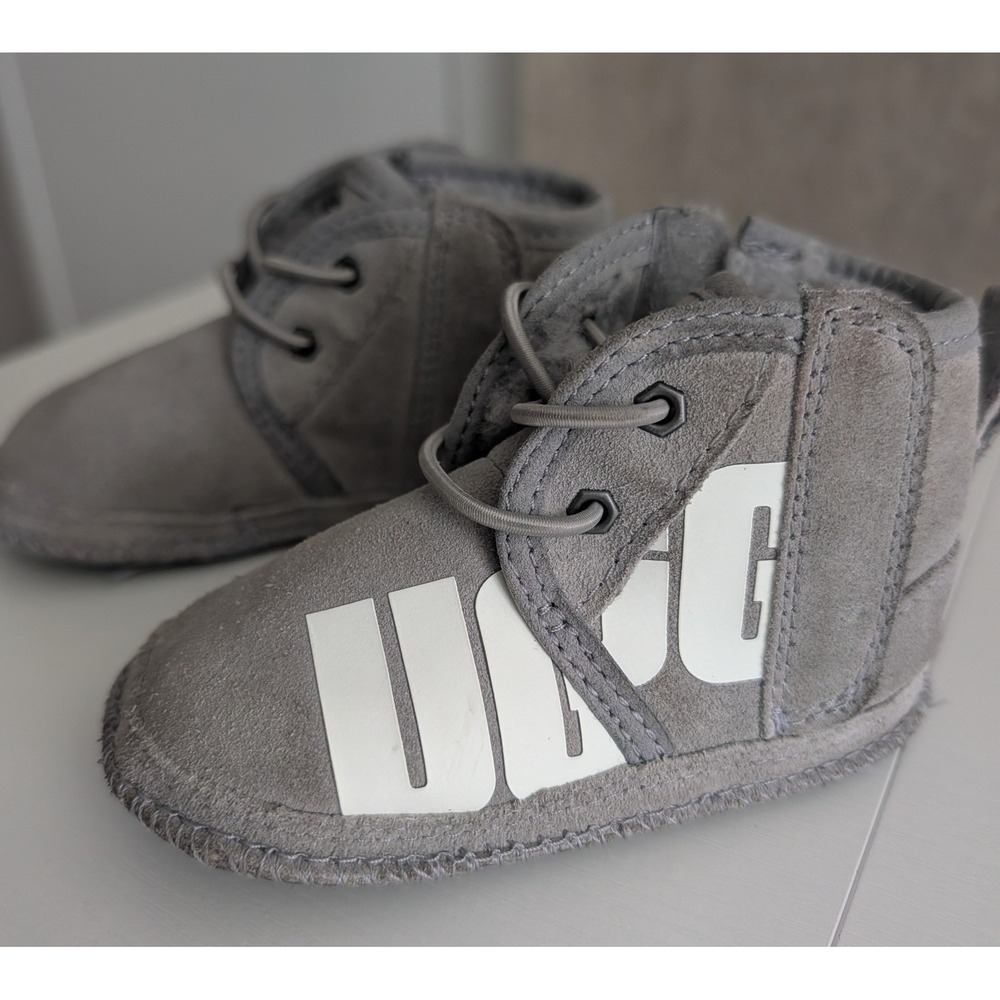 UGG Toddler Baby Boots Gray Suede Cozy Fur Lined Size 4 5 - Picture 2 of 6